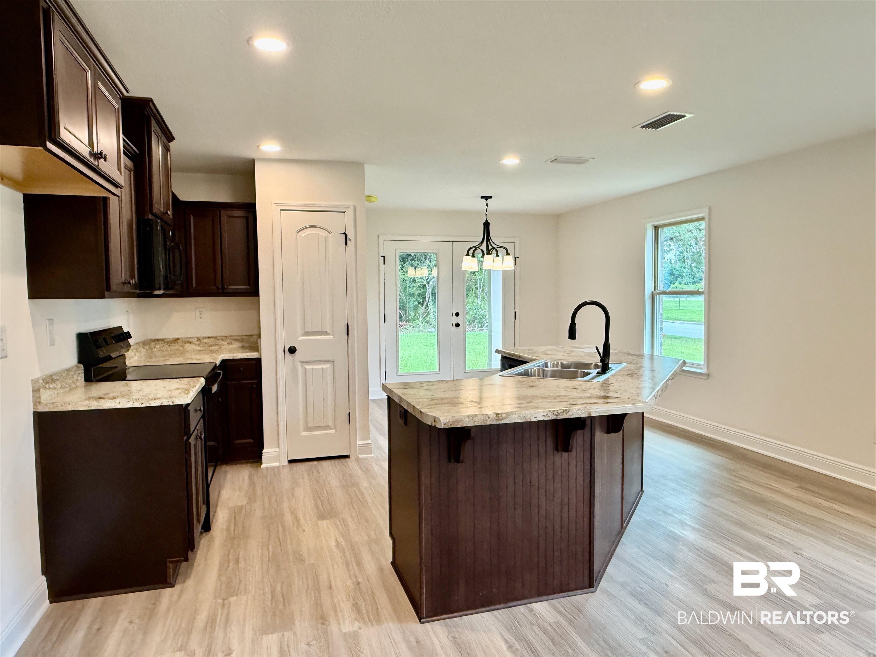 3345 Hartsfield Way East Mobile, AL 36695 - Photo 5 of 10