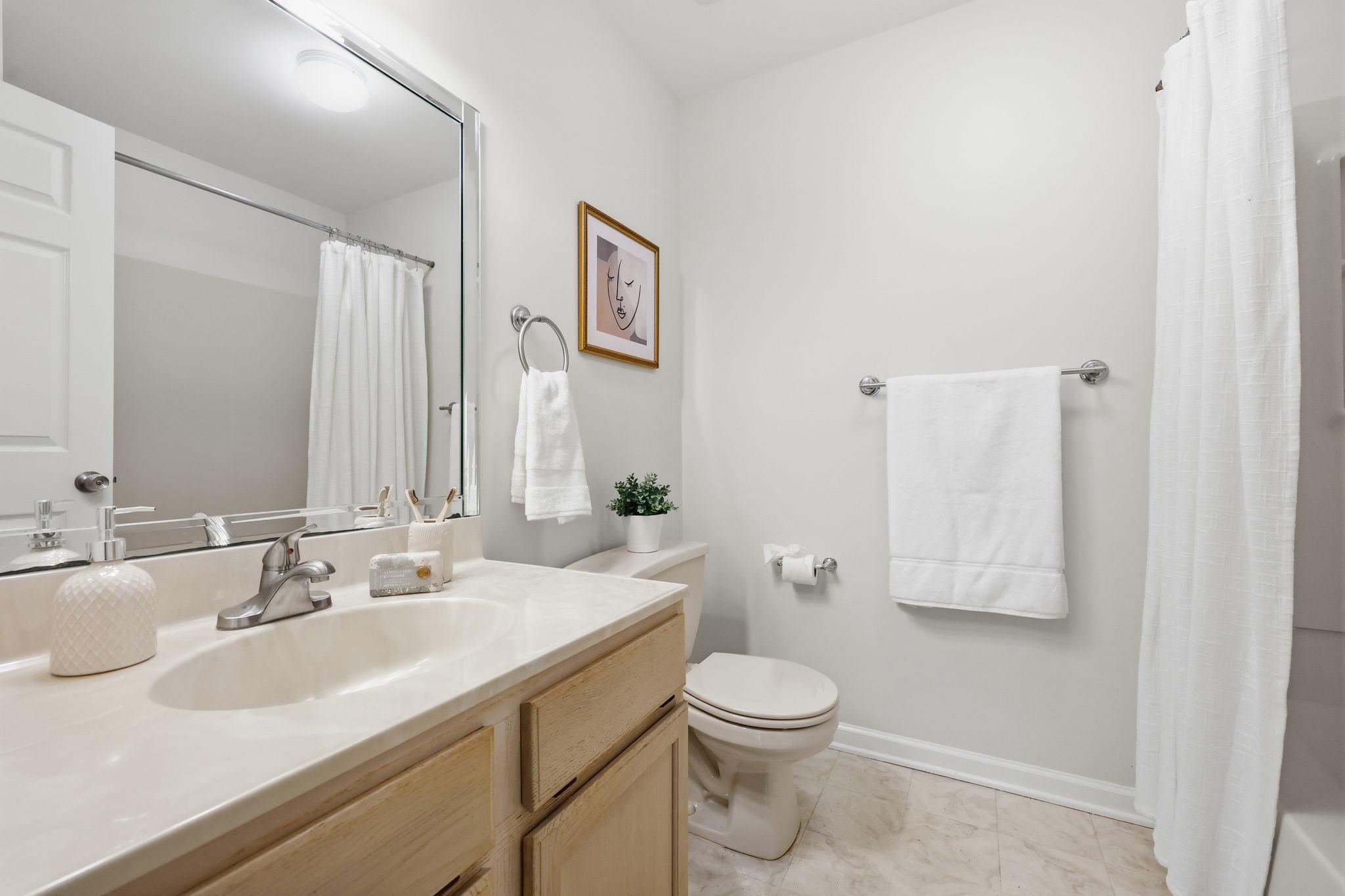 2601 Waterford Road, Unit 95 Yardley, PA 19067 - Photo 15 of 34 Hall bathroom with clean lines.