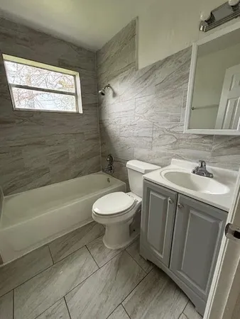 $2,400 | 2632 Northwest 18th Terrace, Unit 2638, Oakland Park, FL 33311