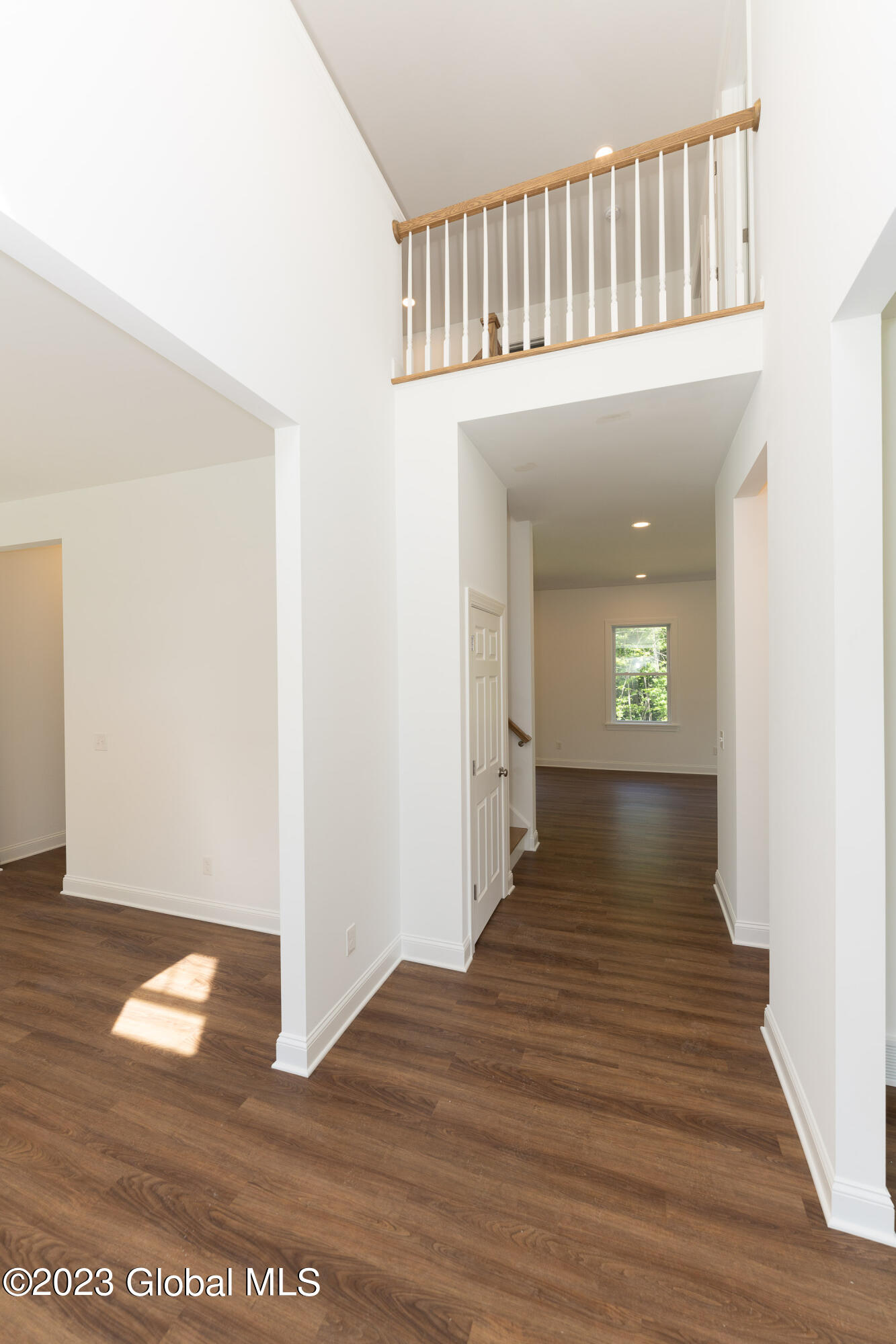 13 Appleton Street Ballston, NY 12019 - Photo 5 of 45 1 Entryway 2