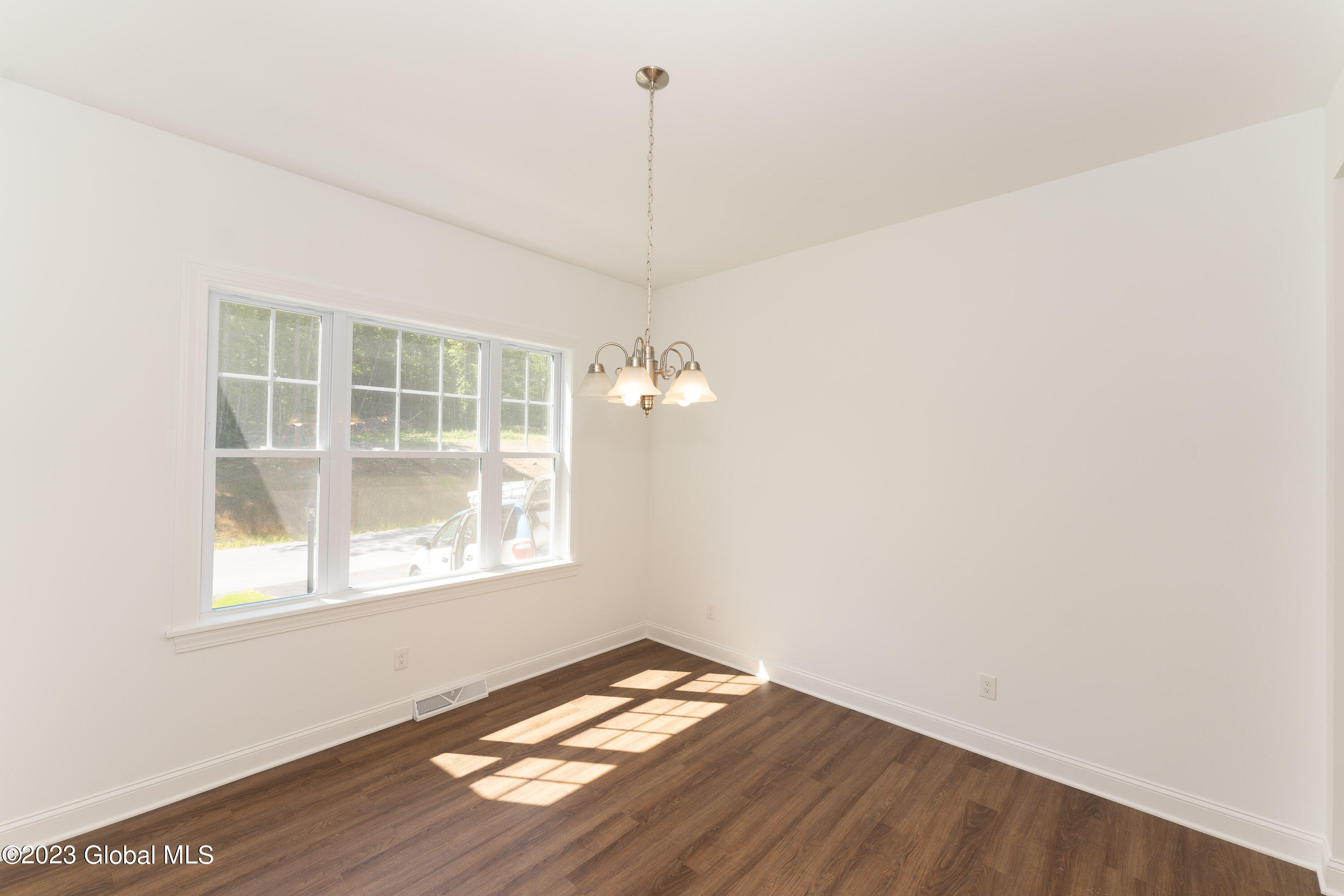 13 Appleton Street Ballston, NY 12019 - Photo 10 of 45 3 Diningroom 3
