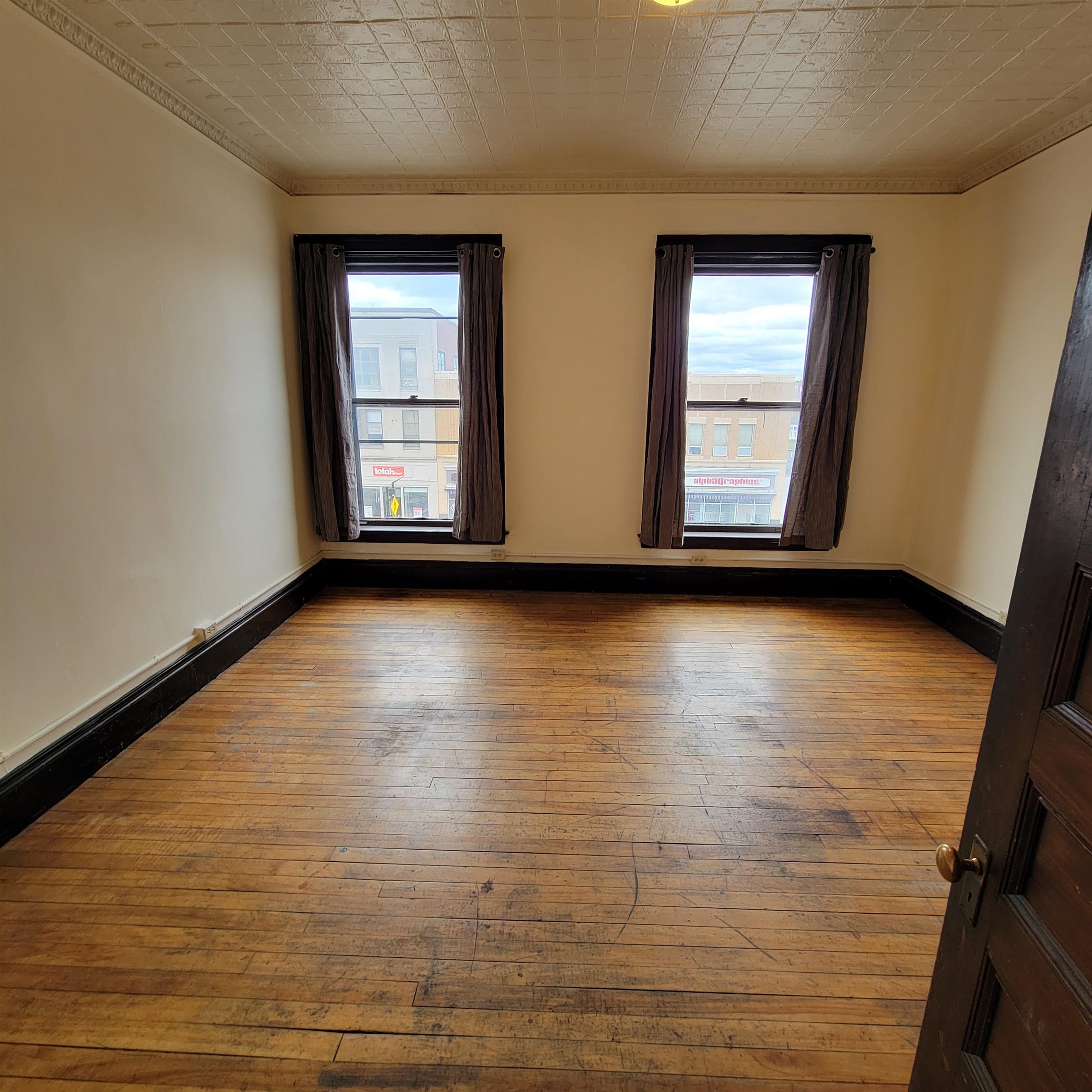 100 Main Street, Unit #15 Nashua, NH 03060 - Photo 5 of 5