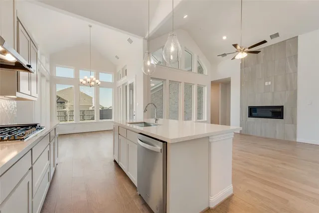 $629,049 | 3542 Coneflower Trail, Venus, TX 76084