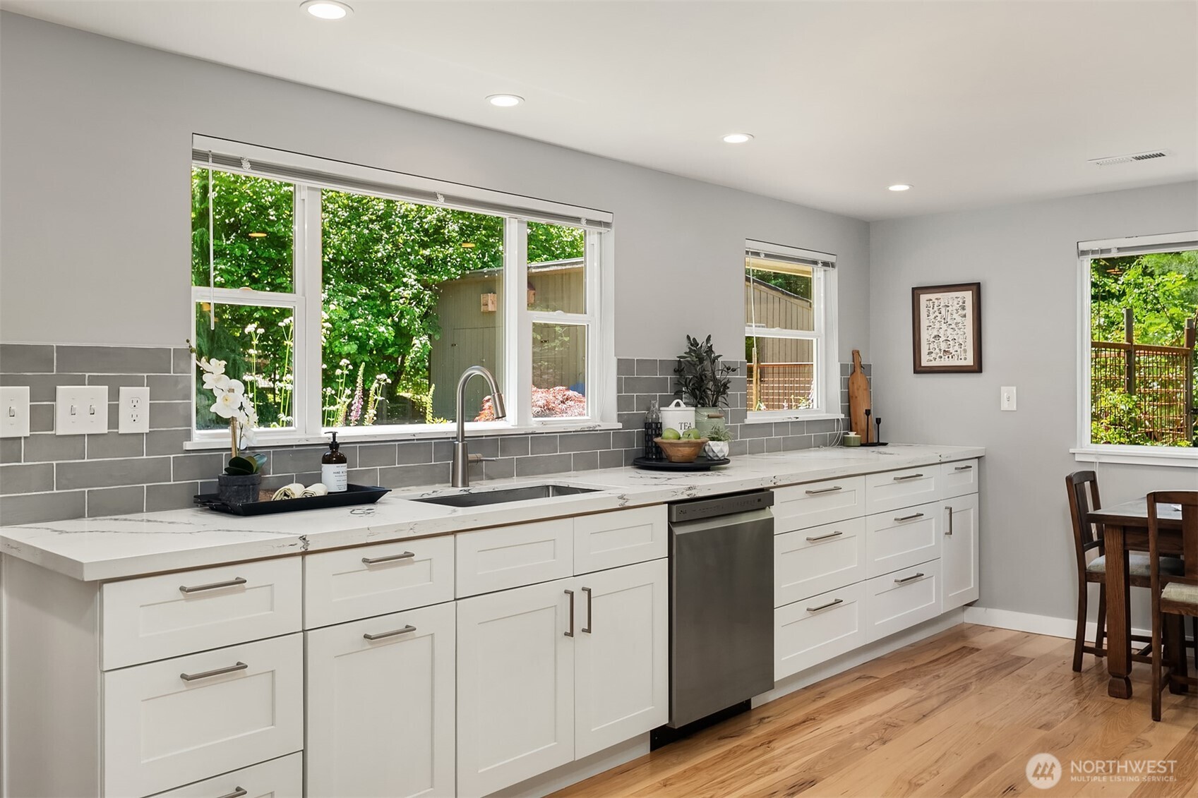 11323 East Riverside Drive Bothell, WA 98011 - Photo 10 of 40