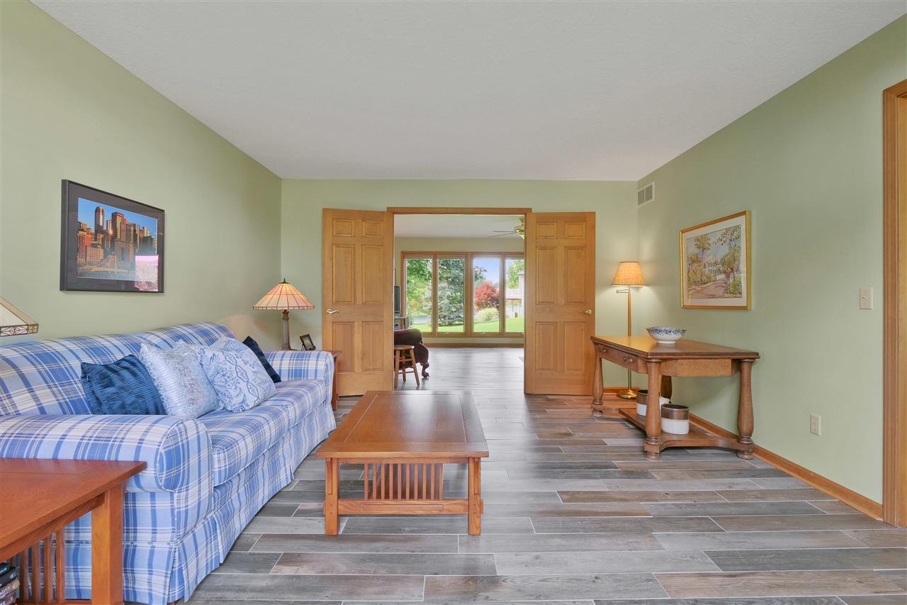 12433 Burning Tree Road Fort Wayne, IN 46845 - Photo 6 of 36 Gallery Image 6
