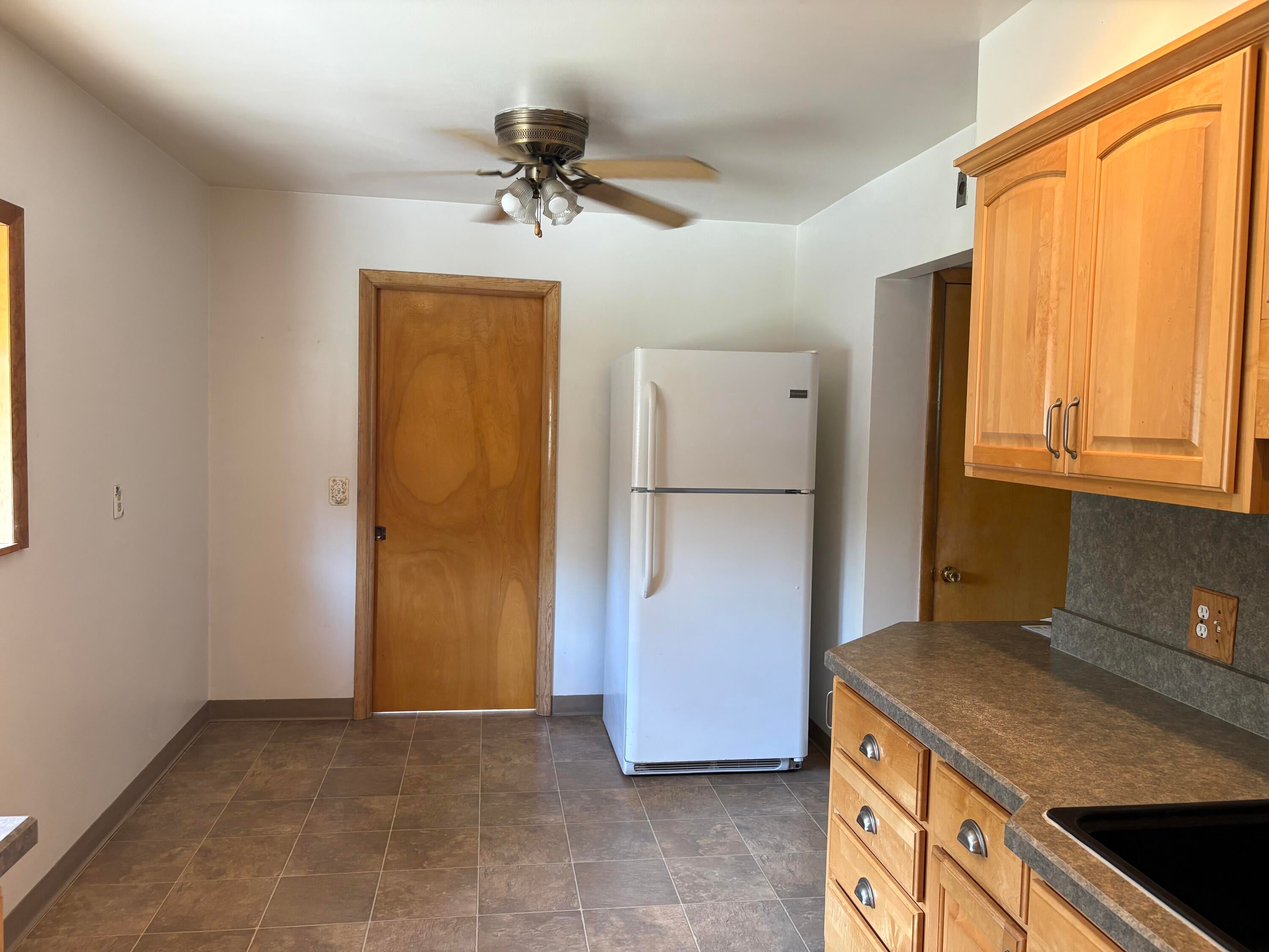 1073 Lake Winyah Road Alpena, MI 49707 - Photo 6 of 16 Dining room
