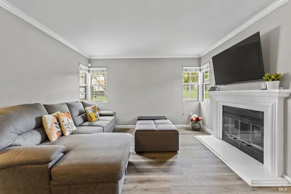 $305,000 | 2915 North Texas Street, Unit 148, Fairfield, CA 94533