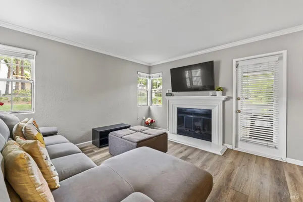 $305,000 | 2915 North Texas Street, Unit 148, Fairfield, CA 94533