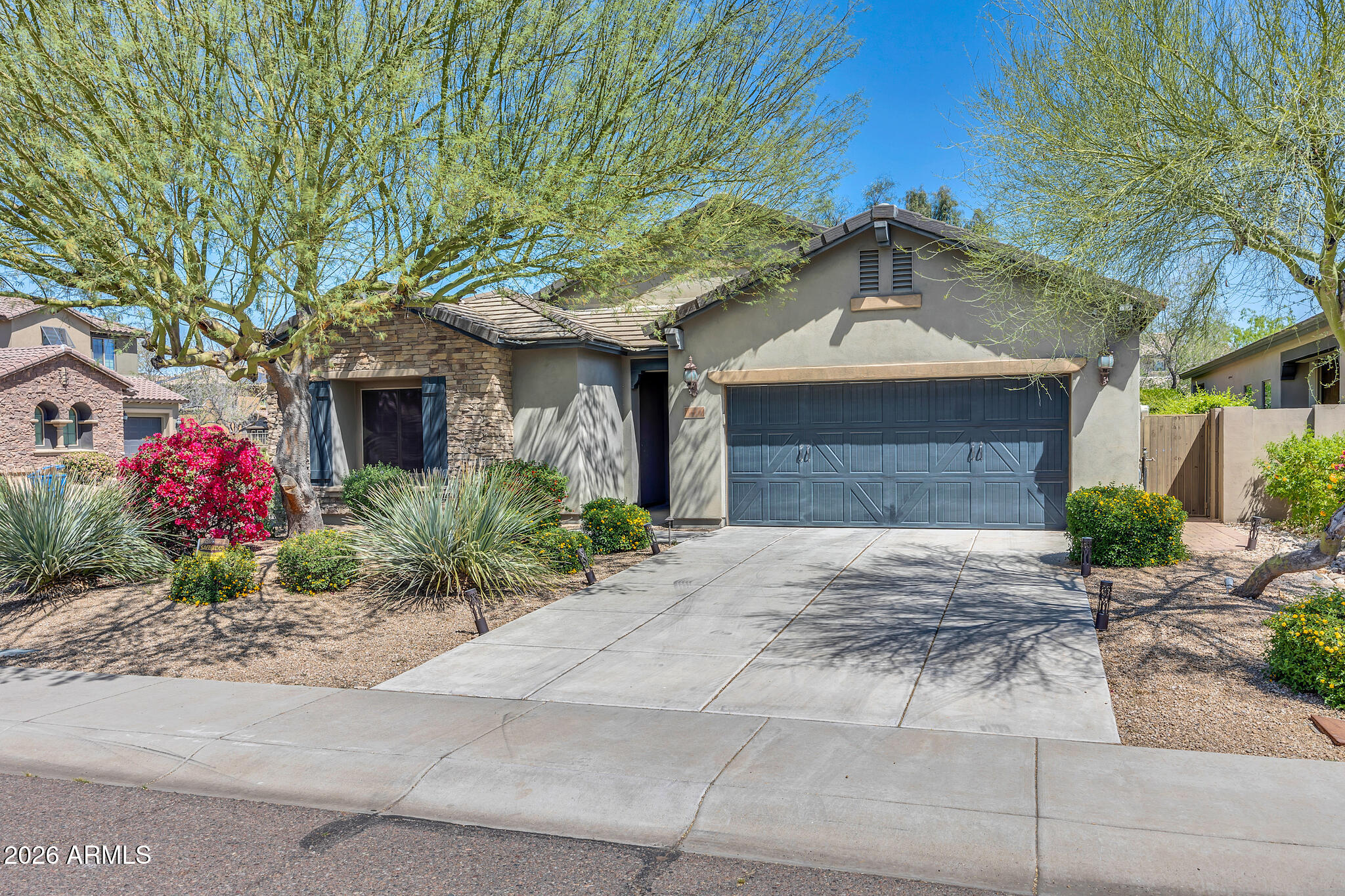 21121 North 37th Run Phoenix, AZ 85050 - Photo 1 of 38 21121 N 37th-1