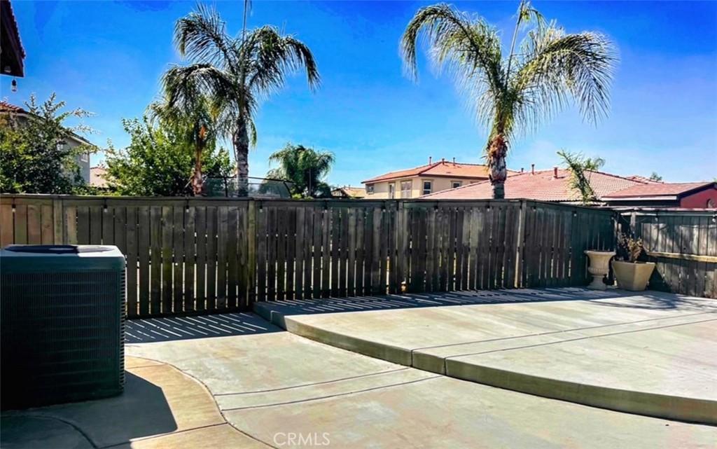 366 Caldera Street Perris, CA 92570 - Photo 35 of 60