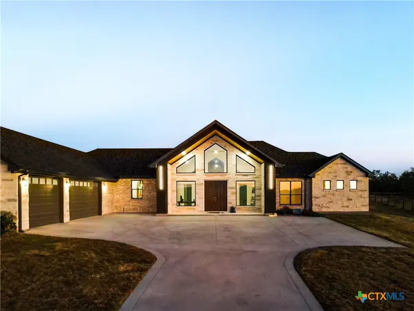 $684,990 | 549 County Road 3152, Kempner, TX 76539