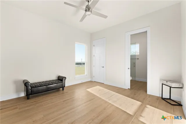 $689,990 | 549 County Road 3152, Kempner, TX 76539