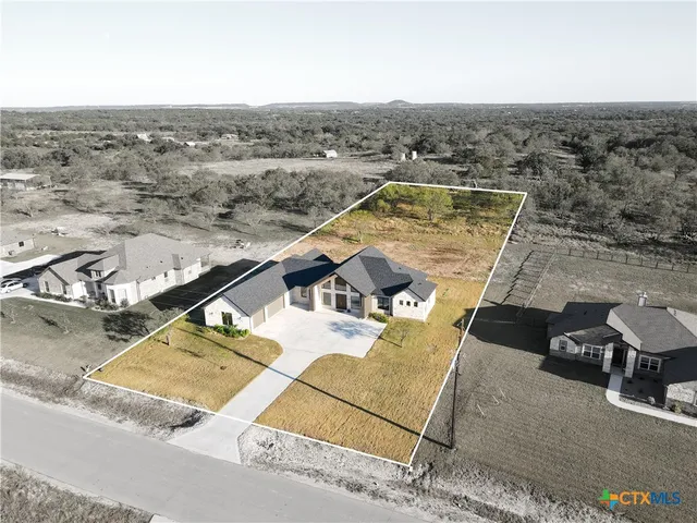 $689,990 | 549 County Road 3152, Kempner, TX 76539