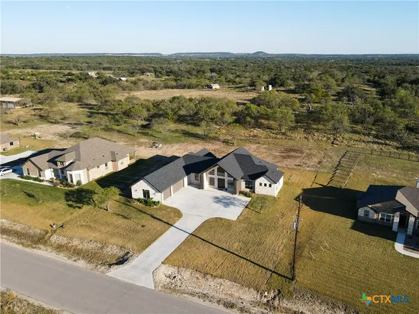 $684,990 | 549 County Road 3152, Kempner, TX 76539