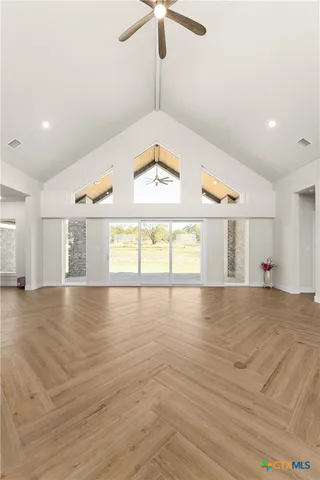 $689,990 | 549 County Road 3152, Kempner, TX 76539