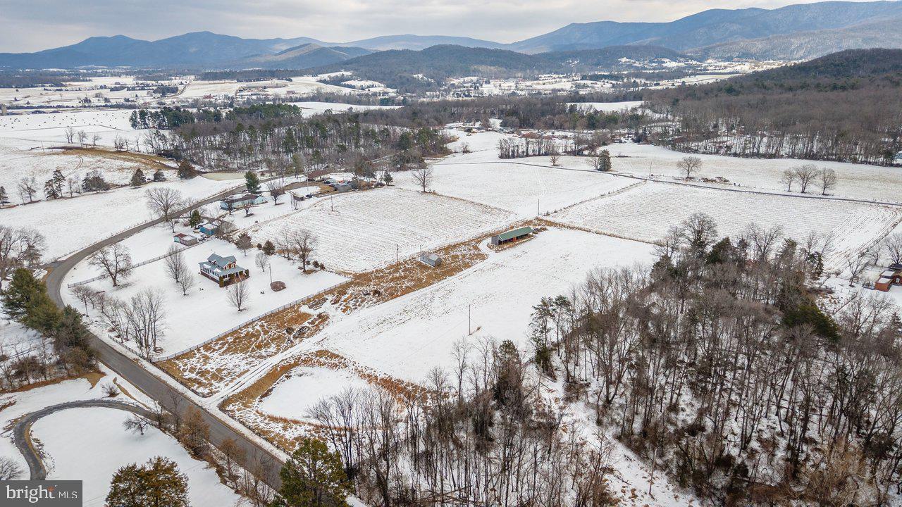 1259 Farmview Road Luray, VA 22835 - Photo 23 of 39 Gallery Image 23