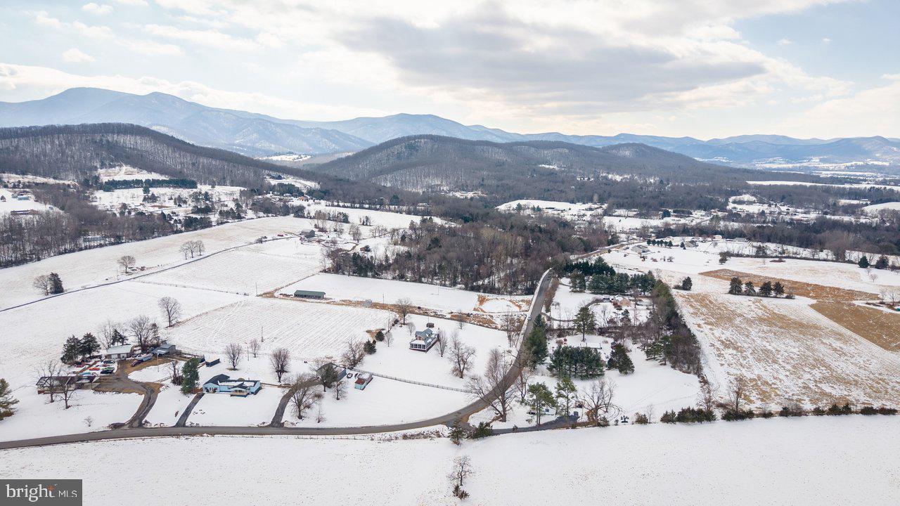 1259 Farmview Road Luray, VA 22835 - Photo 32 of 39 Gallery Image 32