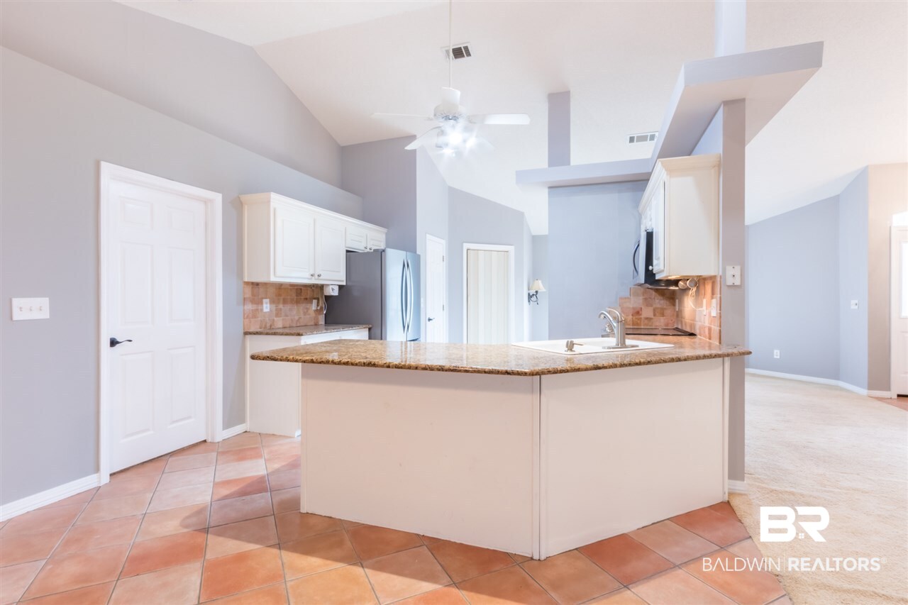 10705 Magnolia Lane Lillian, AL 36549 - Photo 5 of 29