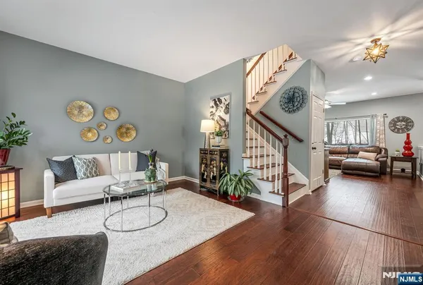 $789,000 | 114 Black Oak Trail, Lake Hopatcong, NJ 07849