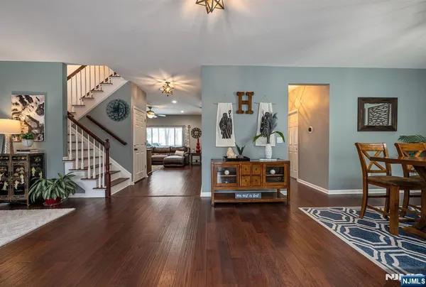 $789,000 | 114 Black Oak Trail, Lake Hopatcong, NJ 07849