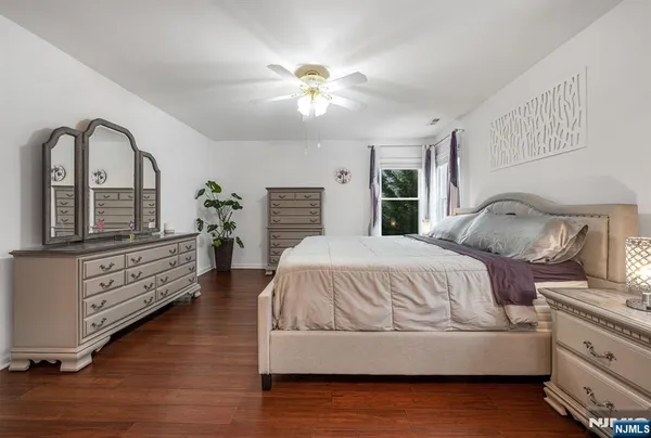 $789,000 | 114 Black Oak Trail, Lake Hopatcong, NJ 07849