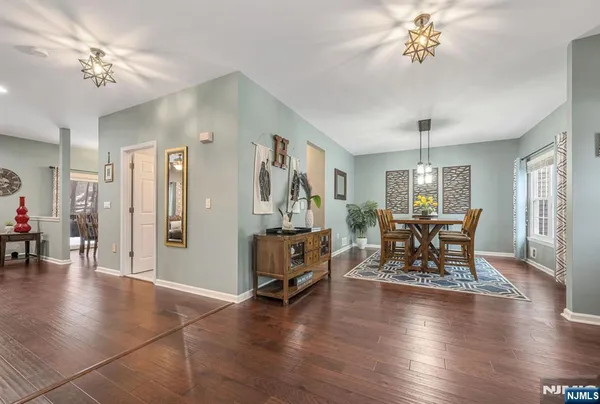 $789,000 | 114 Black Oak Trail, Lake Hopatcong, NJ 07849