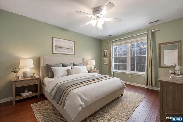 $789,000 | 114 Black Oak Trail, Lake Hopatcong, NJ 07849