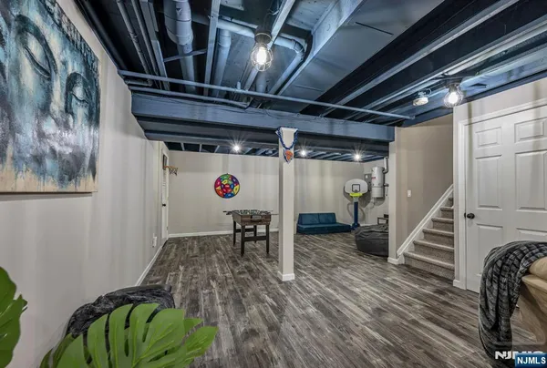 $789,000 | 114 Black Oak Trail, Lake Hopatcong, NJ 07849