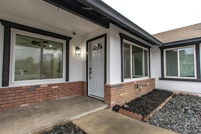 $389,900 | 2016 Scotch Pine Drive, Modesto, CA 95351