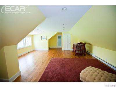 11389 Faussett Road Fenton, MI 48430 - Photo 17 of 32 20450225-16.JPG