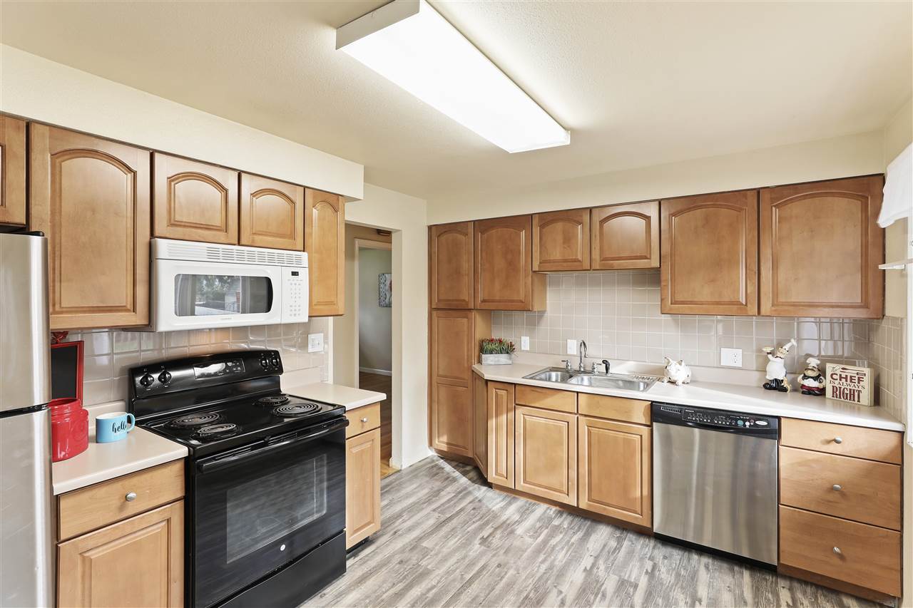 3511 West Indian Trail Road Spokane, WA 99208 - Photo 8 of 18 Gallery Image 8
