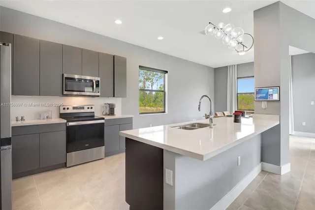 $470,000 | 5705 Cassidy Lane, Immokalee, FL 34142