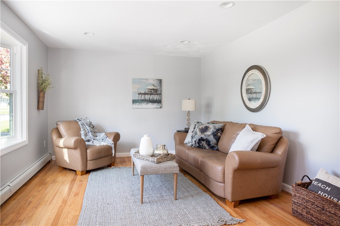 50 Riverdale Road Westerly, RI 02891 - Photo 11 of 34 Gallery Image 11