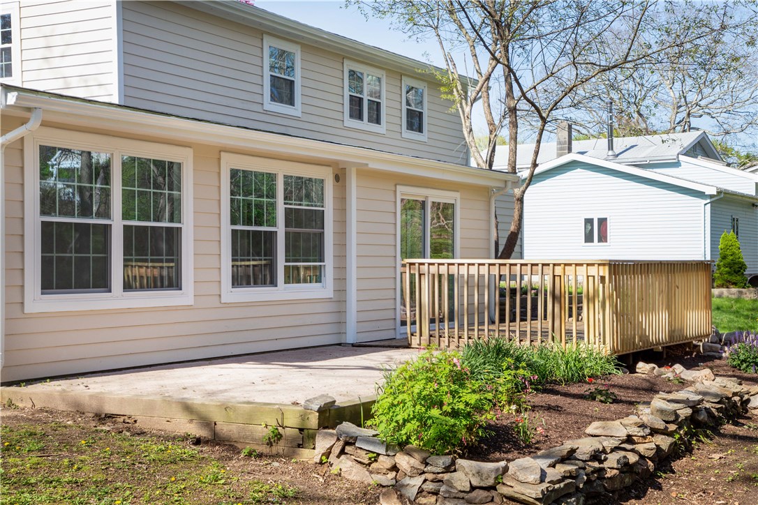 50 Riverdale Road Westerly, RI 02891 - Photo 27 of 34 Gallery Image 27
