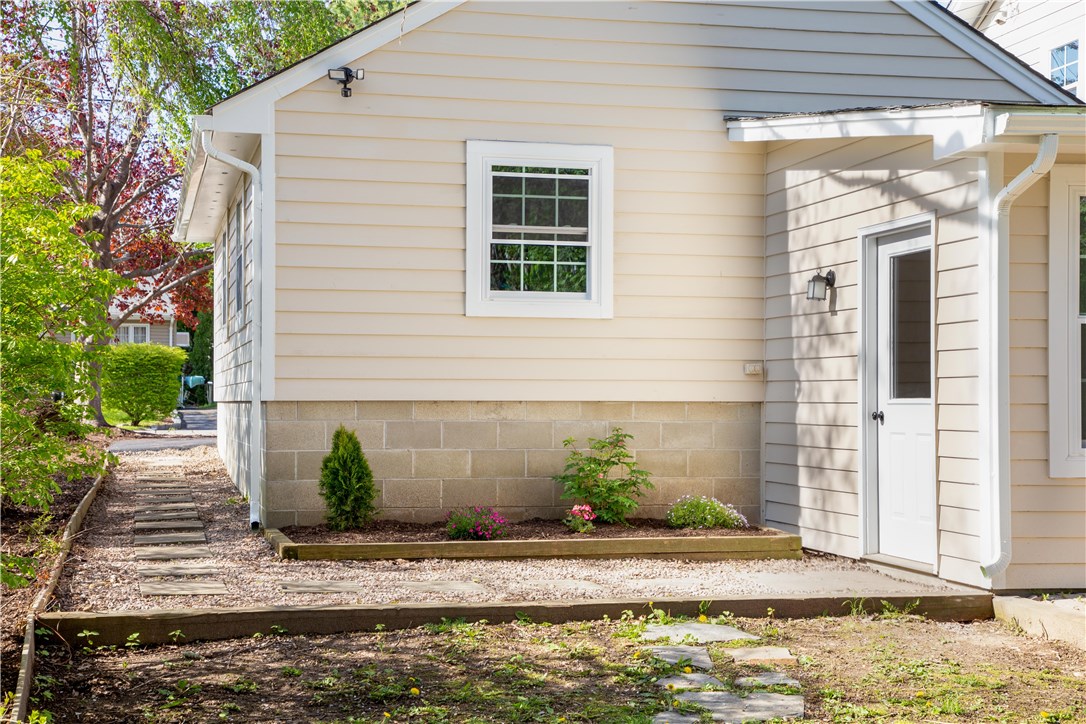 50 Riverdale Road Westerly, RI 02891 - Photo 31 of 34 Gallery Image 31