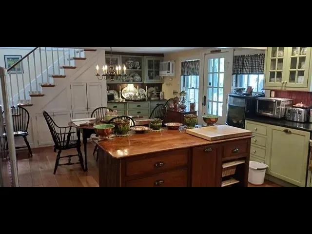 $898,000 | 61 Orchard Road, Chesterfield, NH 03443