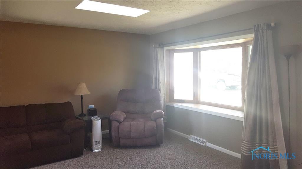 10655 Box Road Grand Rapids, OH 43522 - Photo 2 of 31 Gallery Image 2