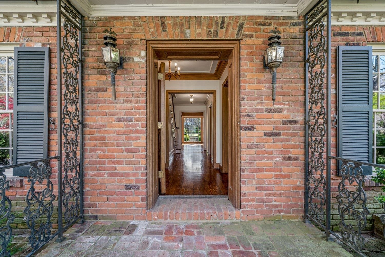 40 South Rose Road Memphis, TN 38117 - Photo 7 of 40