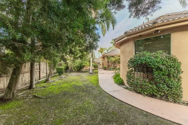 $745,000 | 2135 Southeast Cottonwood Circle, Visalia, CA 93277