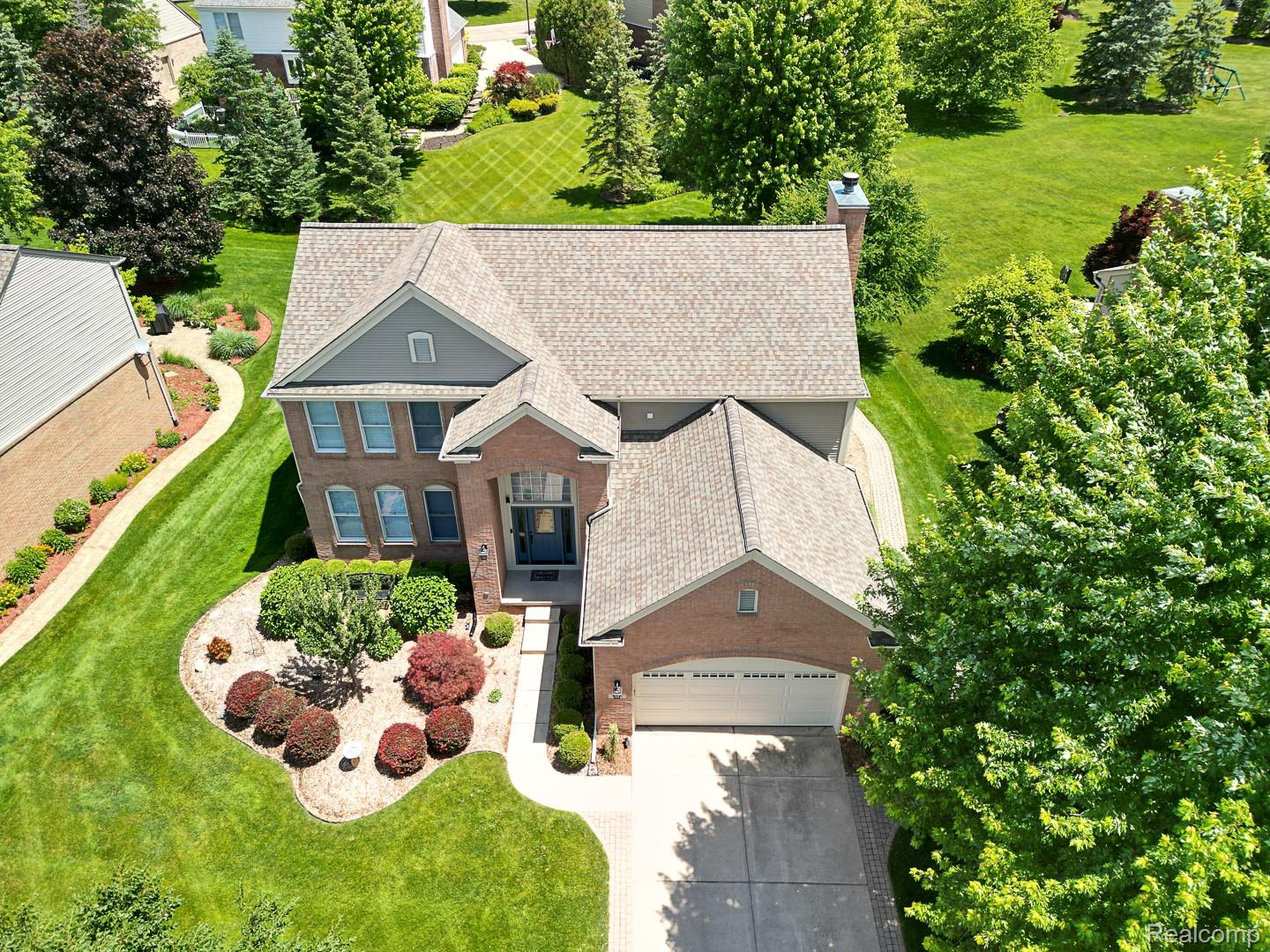 1815 Ring Neck Drive Rochester, MI 48307 - Photo 2 of 51 Beautiful Location!