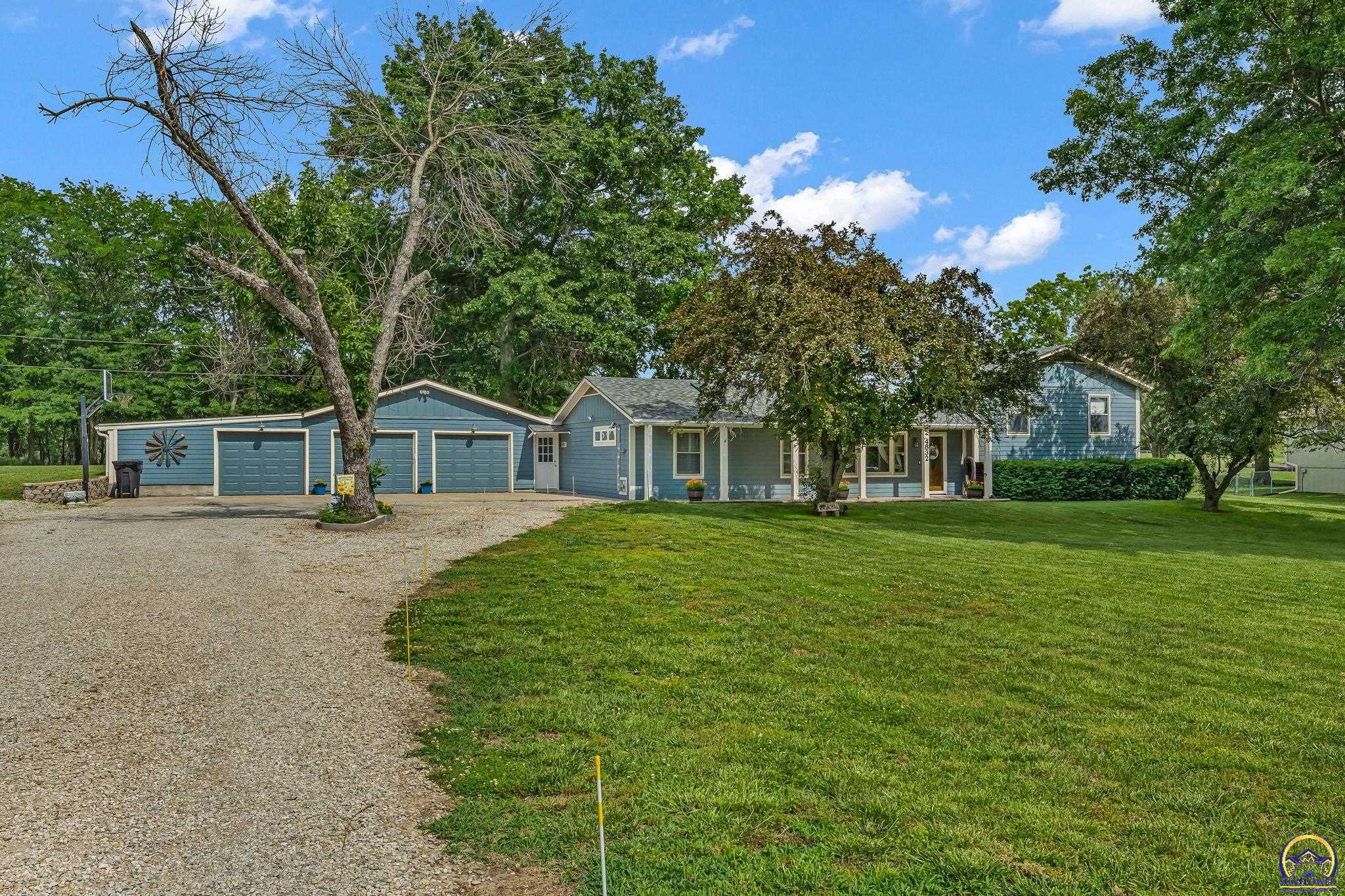 4832 Northeast Kincaid Road Topeka, KS 66617 - Photo 2 of 63