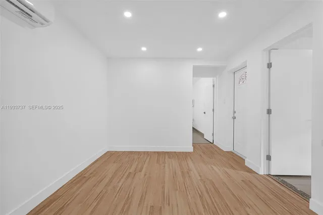 $3,600 | 2419 Coolidge Street, Unit 1, Hollywood, FL 33020