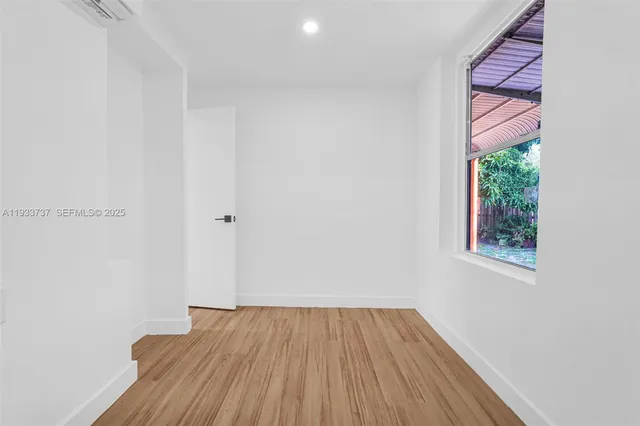 $3,600 | 2419 Coolidge Street, Unit 1, Hollywood, FL 33020