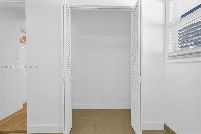 $3,600 | 2419 Coolidge Street, Unit 1, Hollywood, FL 33020