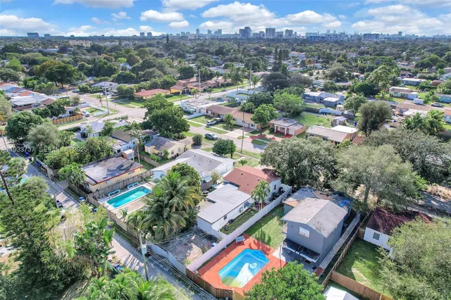 $3,600 | 2419 Coolidge Street, Unit 1, Hollywood, FL 33020