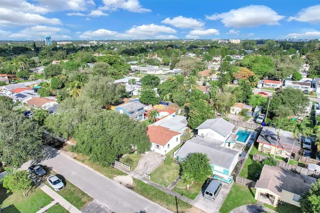 $3,600 | 2419 Coolidge Street, Unit 1, Hollywood, FL 33020