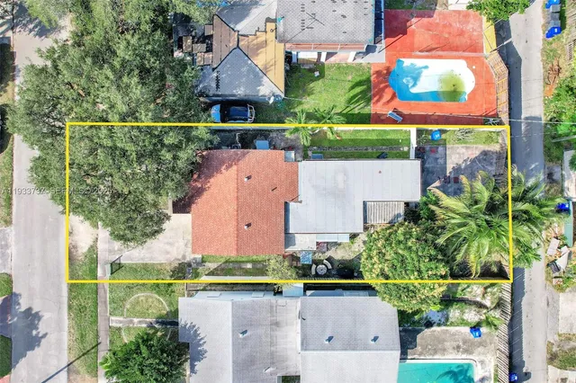 $3,600 | 2419 Coolidge Street, Unit 1, Hollywood, FL 33020