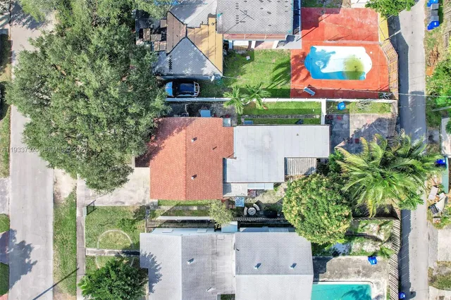 $3,600 | 2419 Coolidge Street, Unit 1, Hollywood, FL 33020