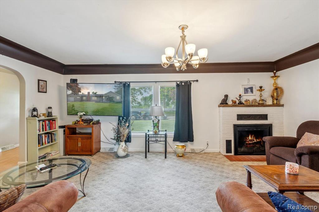 1326 Reid Road Grand Blanc, MI 48439 - Photo 10 of 49 Gallery Image 10
