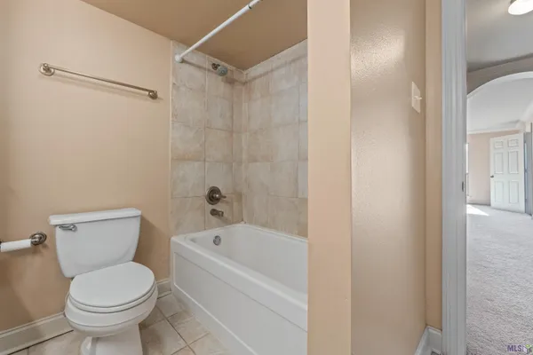 $117,000 | 2045 North 3rd Street, Unit 301, Baton Rouge, LA 70802